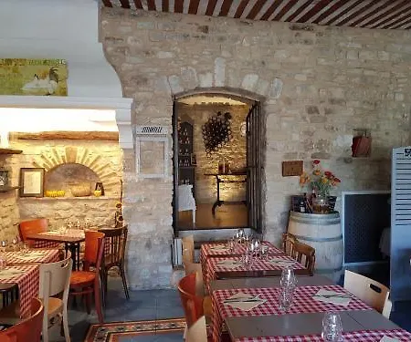 Le Crillon Hotel Murs (Vaucluse)