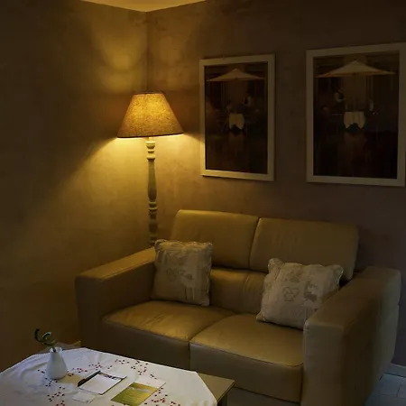 Hotel Le Crillon Murs (Vaucluse)